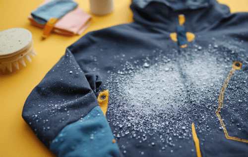 Snowboardjacke reinigen: Anleitung für optimale Pflege
